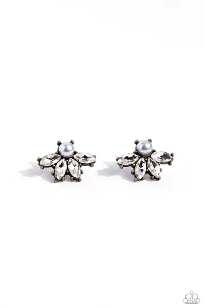  Stellar Showcase - Brass 