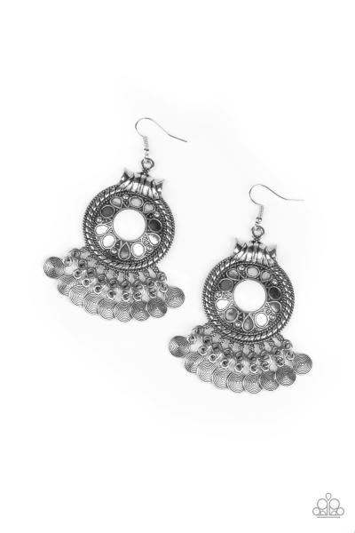 Rural Rhythm - White