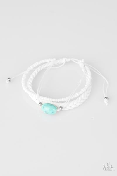 Weekend Wanderer - White