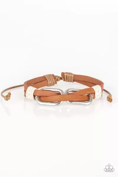 MOUNTAINEER Time Zone - White